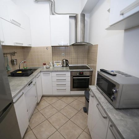 Ferienwohnung Iva Lux Stan Na Dan Banja Luka Exterior foto